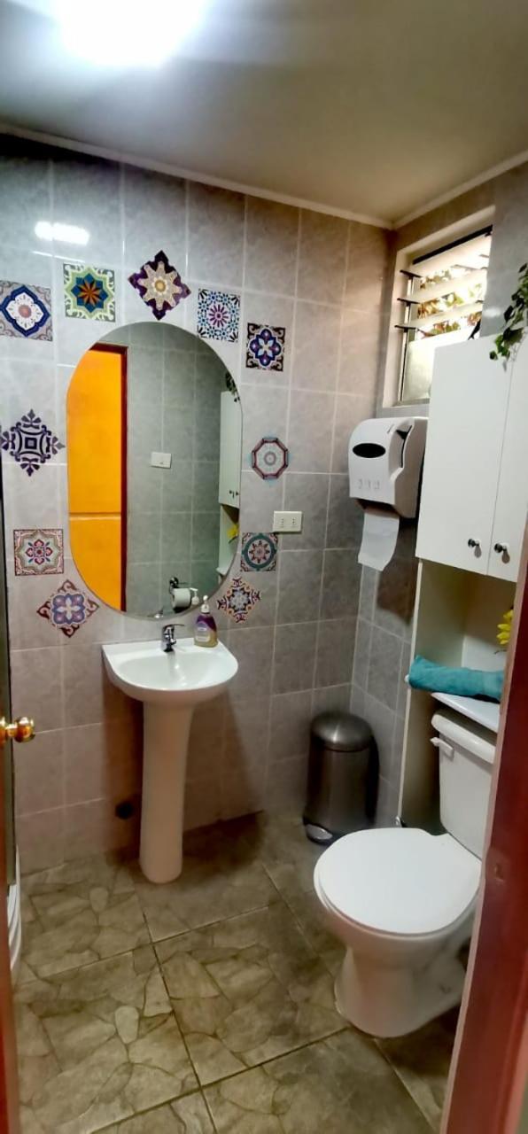 Hostal La Casa Del Puente Santiago Eksteriør bilde